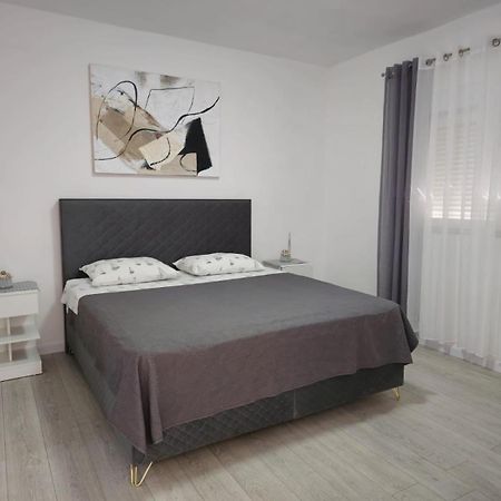 Apartman Toni Ζαντάρ Εξωτερικό φωτογραφία